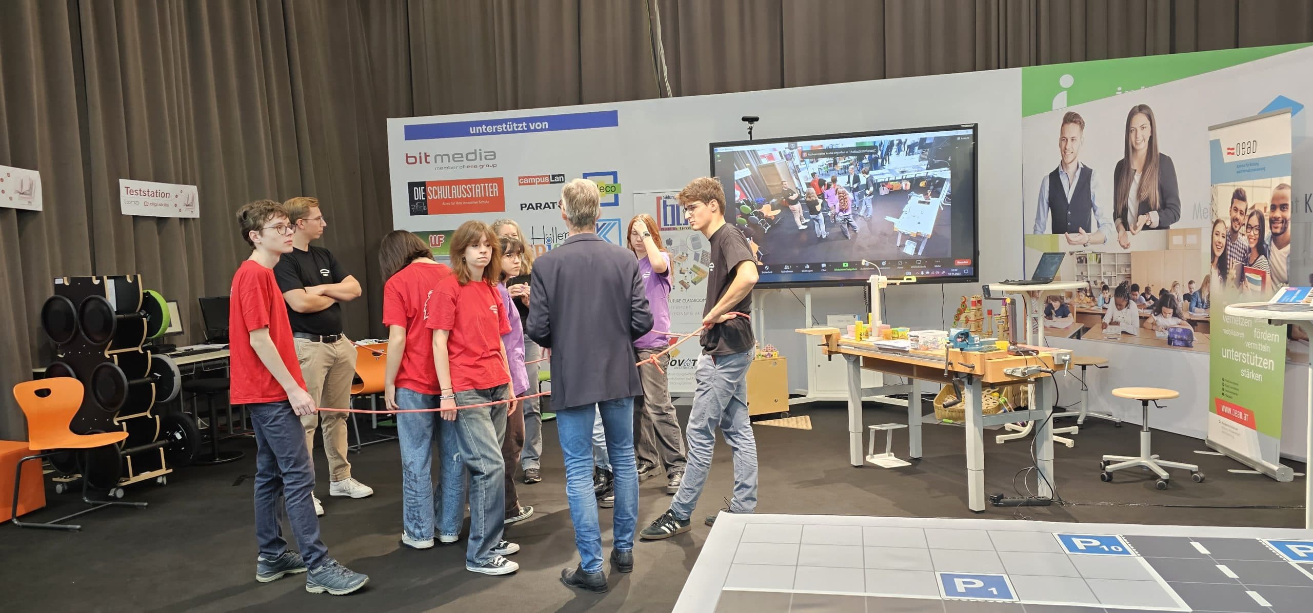Clevertouch-Display am Stand studio4i